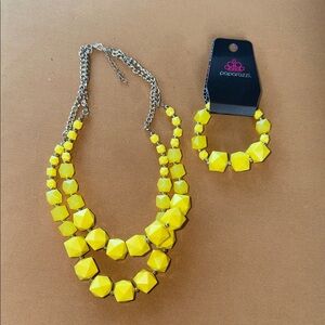 Paparazzi Vibrant Yellow Necklace and Bracelet Set